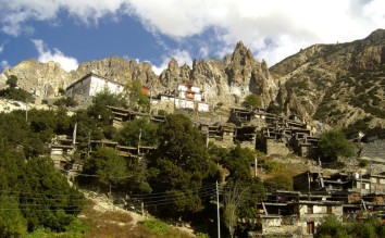 village tilicho